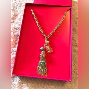 BNWT lilly pulitzer tassel seahorse necklace
